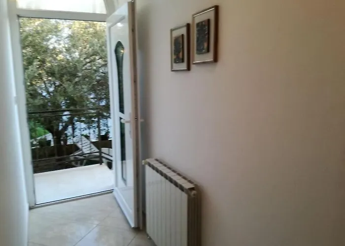 In Pore With Swimming Pool Σπίτι διακοπών Πόρετς