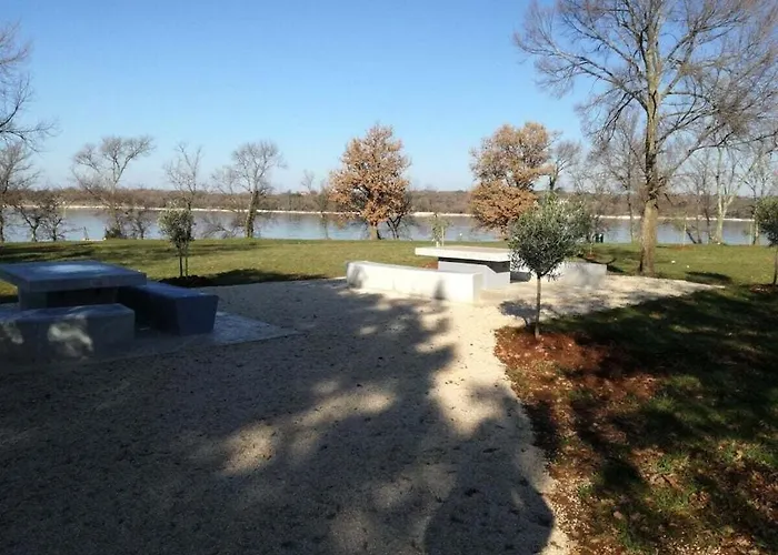 Σπίτι διακοπών In Pore With Swimming Pool Πόρετς